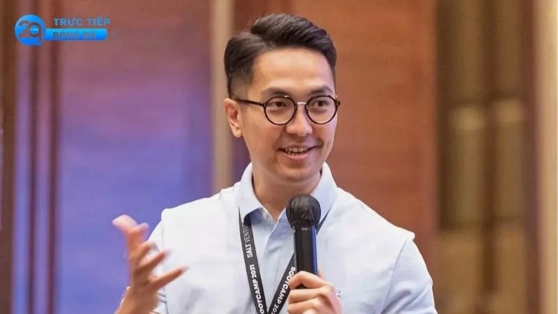 Khám Phá Thế Giới Bình Luận Viên Bóng Đá 2qlive Nổi Tiếng 10 Sự Phát Triển Của Nghề Bình Luận Viên Bóng Đá